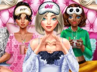 https://souqup.com/game/bffs-luxury-loungewear